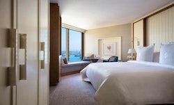 deluxe partial harbour room at four seasons sydney australia 