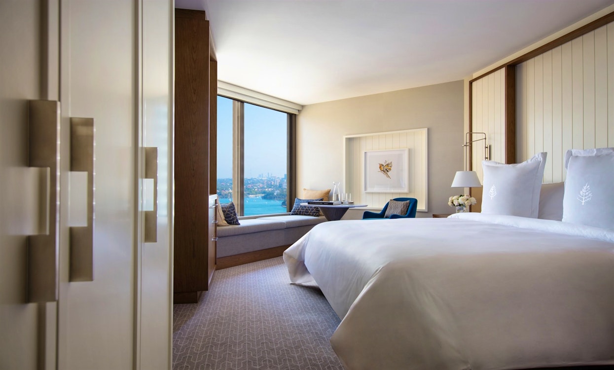 deluxe partial harbour room at four seasons sydney australia 