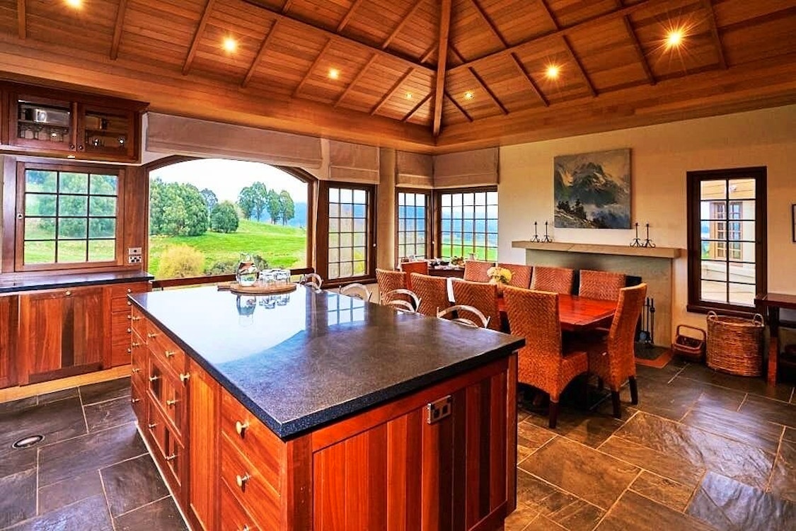 dining room in Cabot Lodge, Queenstown, South Island, New Zealand
