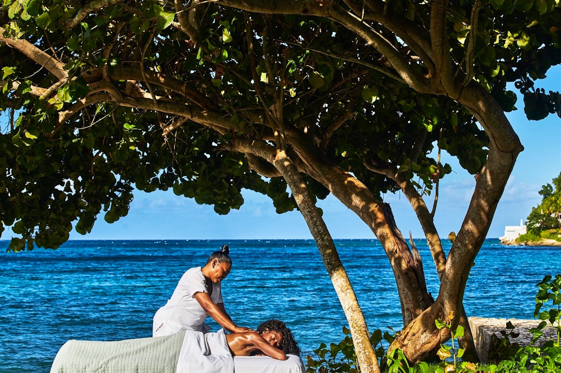 ocean view double room at round hill jamaica