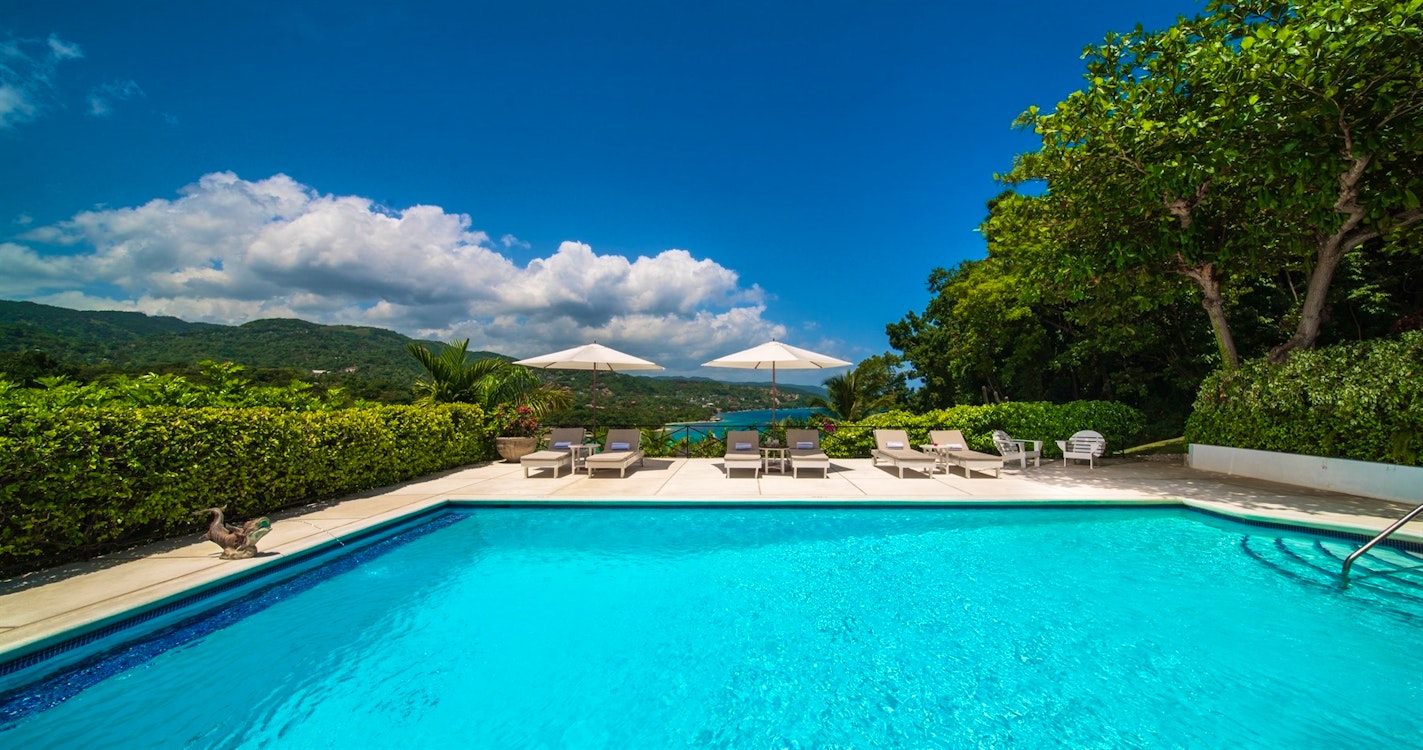 villa pool at round hill villas jamaica