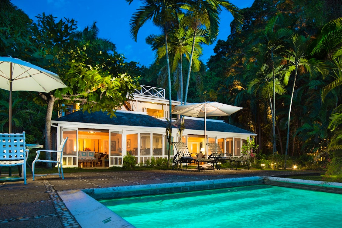 deluxe villa at round hill villas jamaica