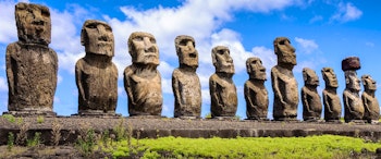 Iconic Peru and Easter Island image 1