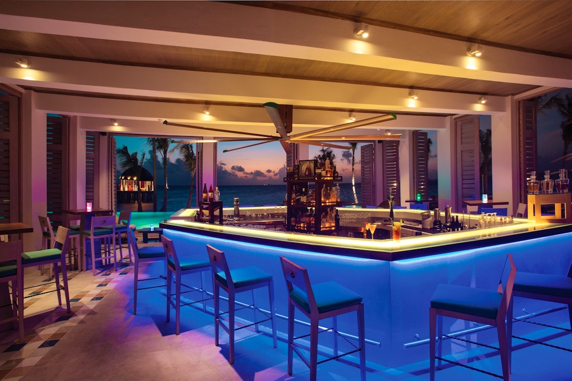 ozen life maadhoo maldives