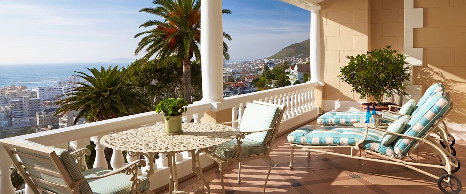 deluxe house rooms ocean view with terrace