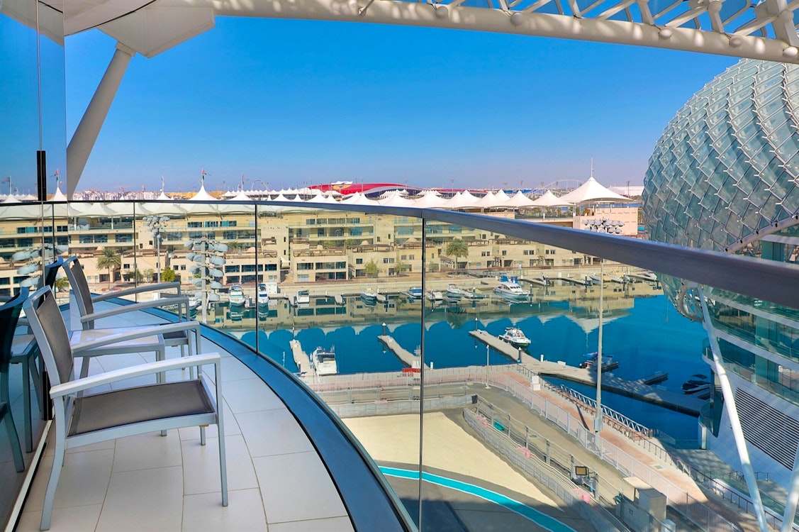 W Abu Dhabi – Yas Island