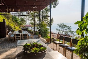 Farm Lounge and Deck