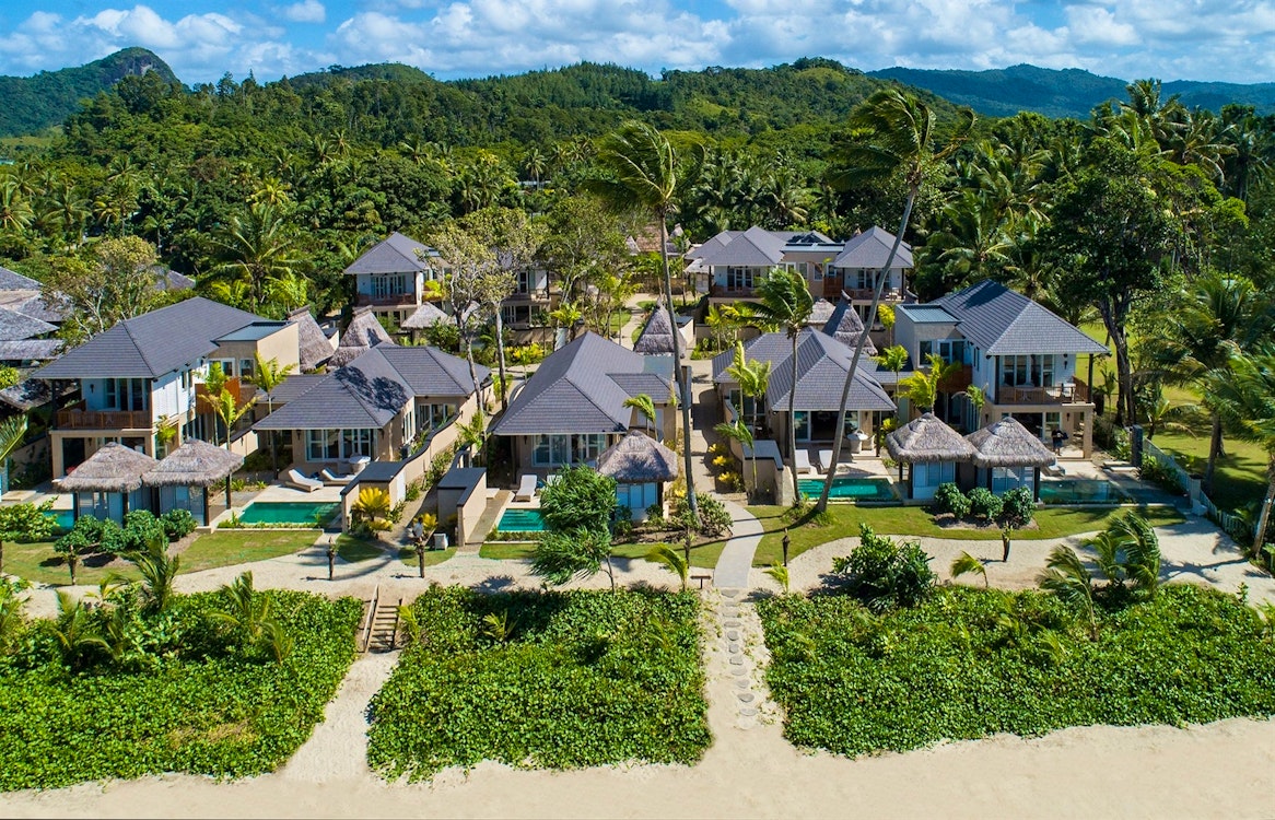beachfront villas at nanuku resort fiji