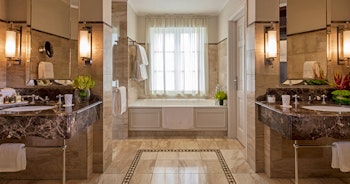  Four Seasons Hotel The Westcliff image 3