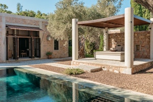 Pool Pavilion Garden View