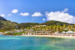 Rosewood Le Guanahani Lagoon Beach