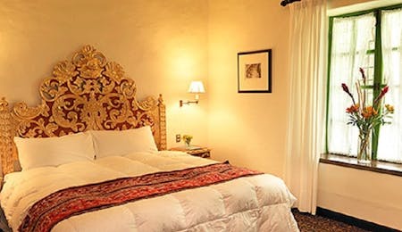 colonial room