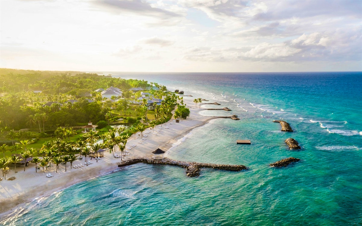 Eclipse at Half Moon, Jamaica