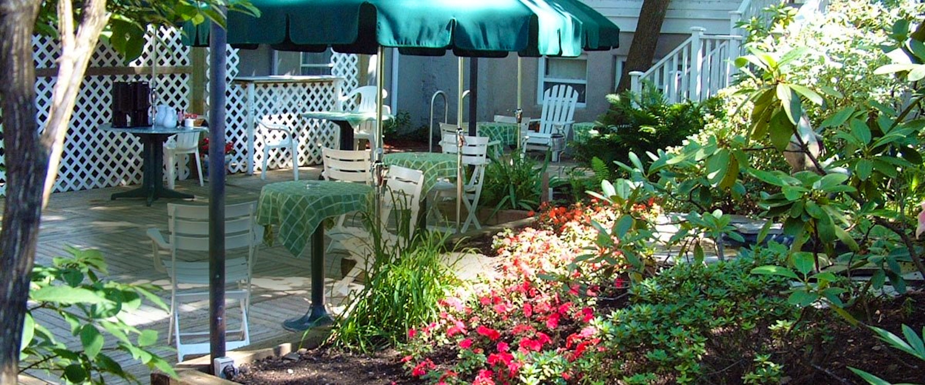 Patio garden at  Halliburton Hotel, Halifax