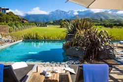 pool at hapuku lodge  tree houses kaikoura