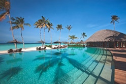 Enjoy a getaway to this beautiful resort in the Maldives<place>Constance Halaveli</place><fomo>104</fomo>