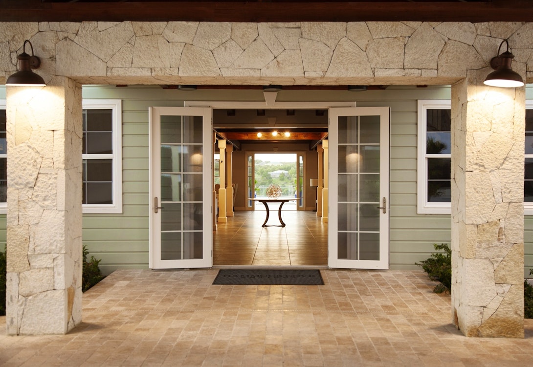 Entrance, Hammock Cove