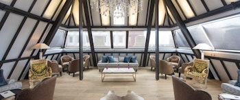 Mayfair Hotel Adelaide image 1