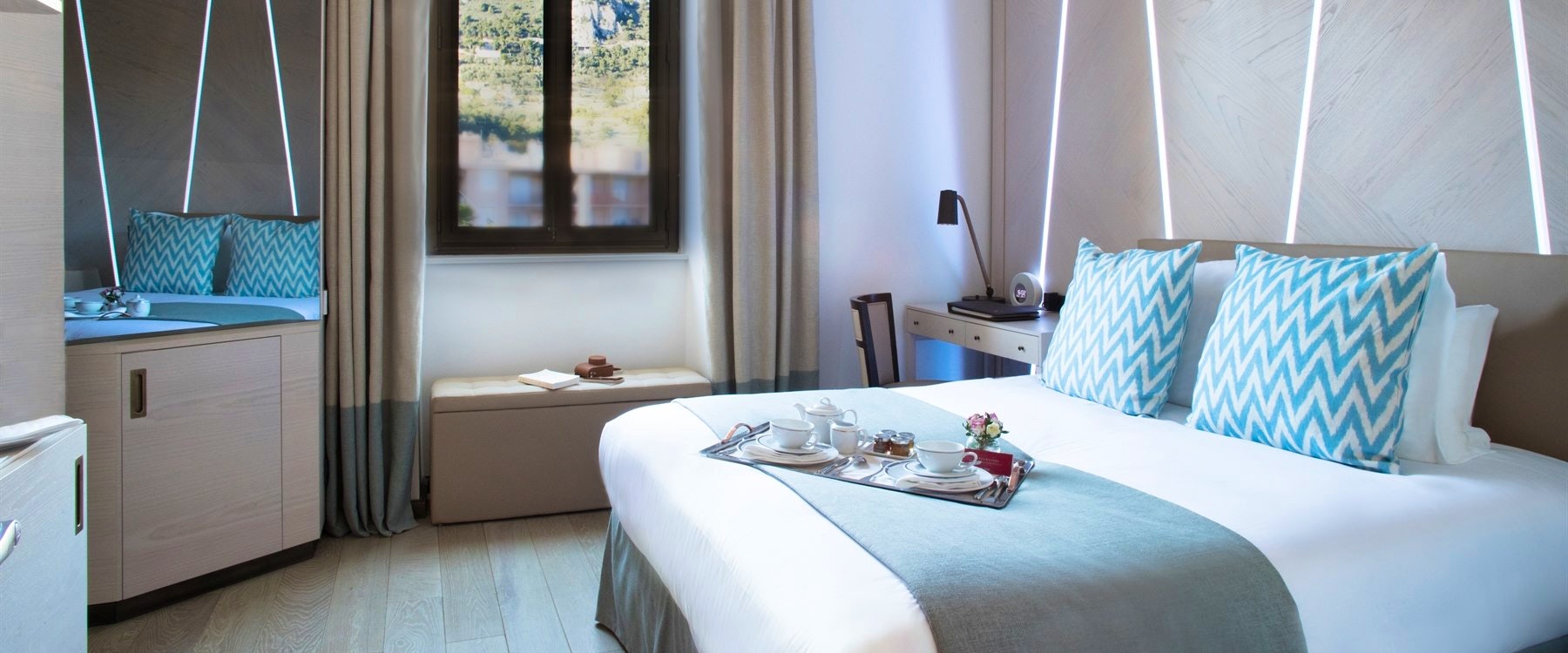 Standard Mountain View Room at Royal Riviera, France