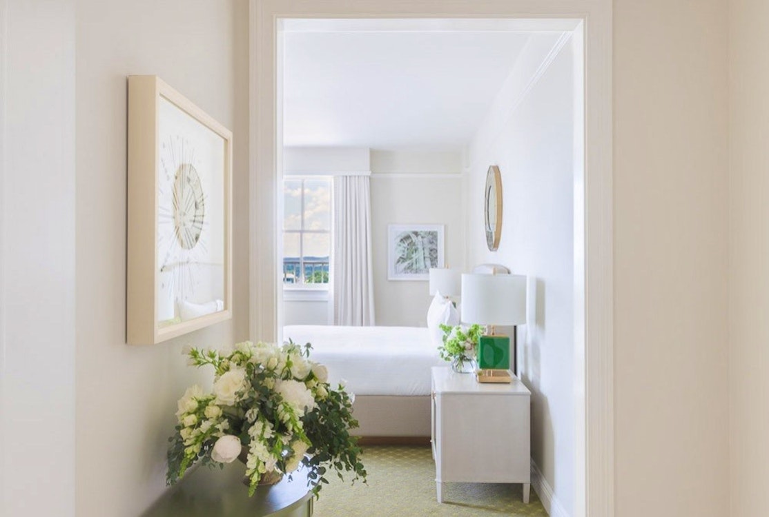 deluxe room at the hermitage