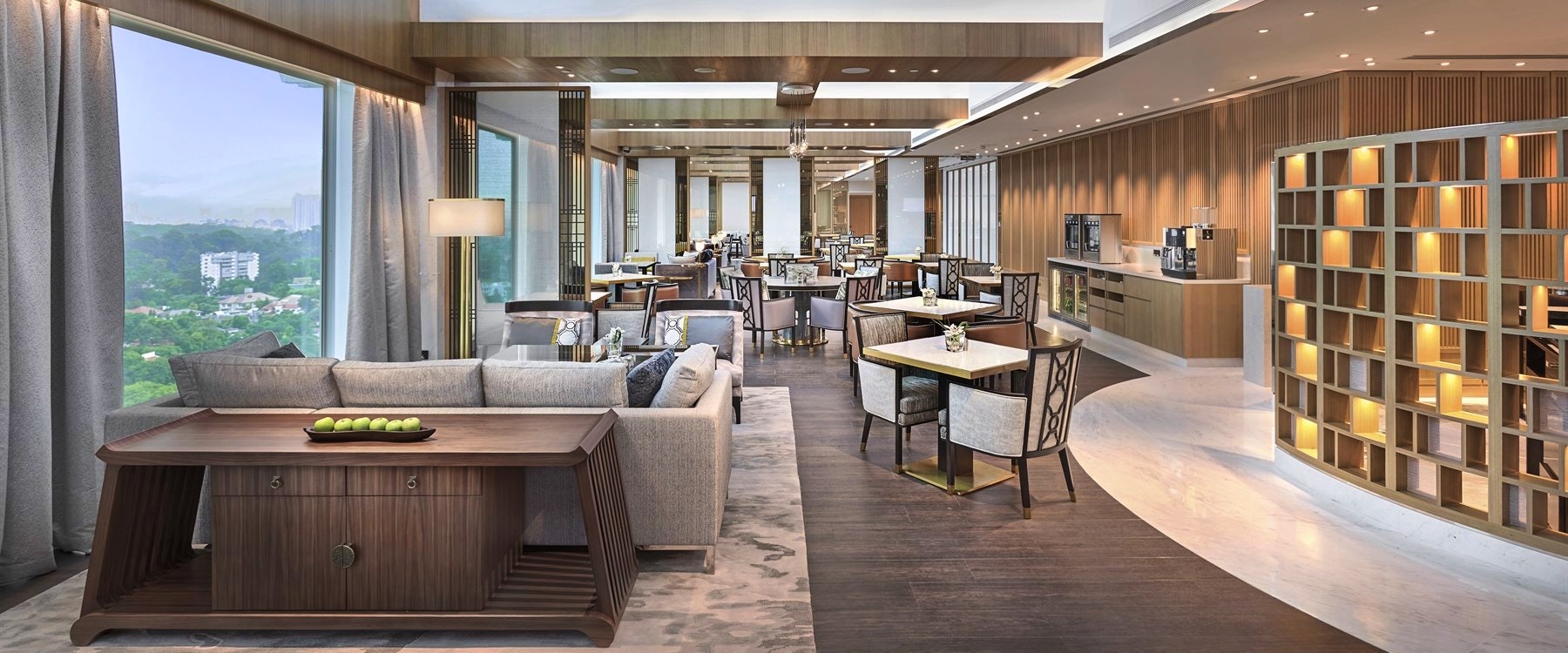 Horizon club at Shangri-La Hotel, Singapore