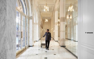 Beverly Wilshire, A Four Seasons Hotel image 2