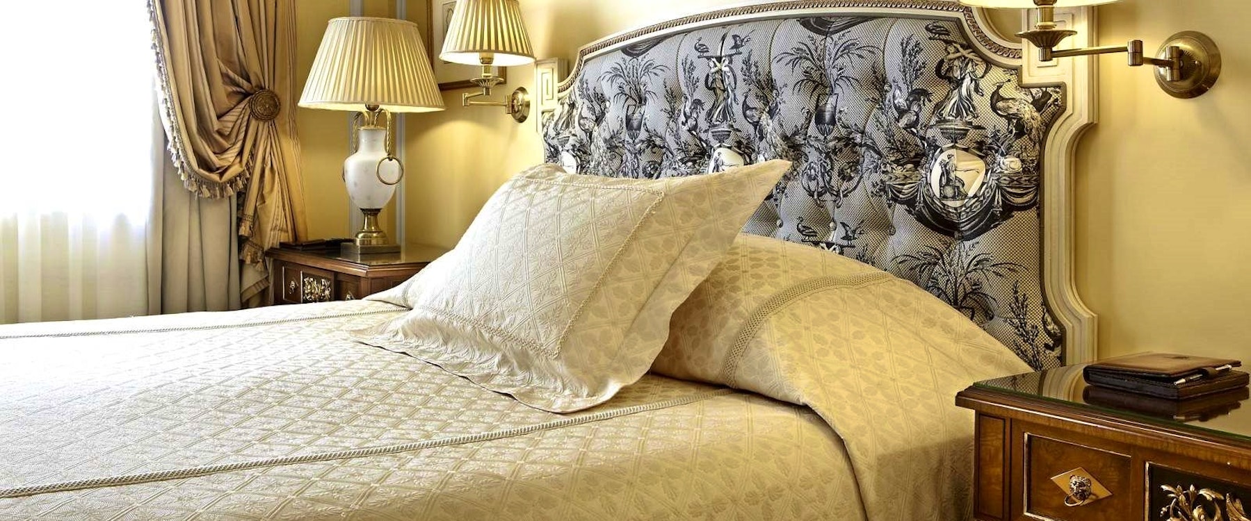 Deluxe Bedroom at Hotel Grande Bretagne, Greece