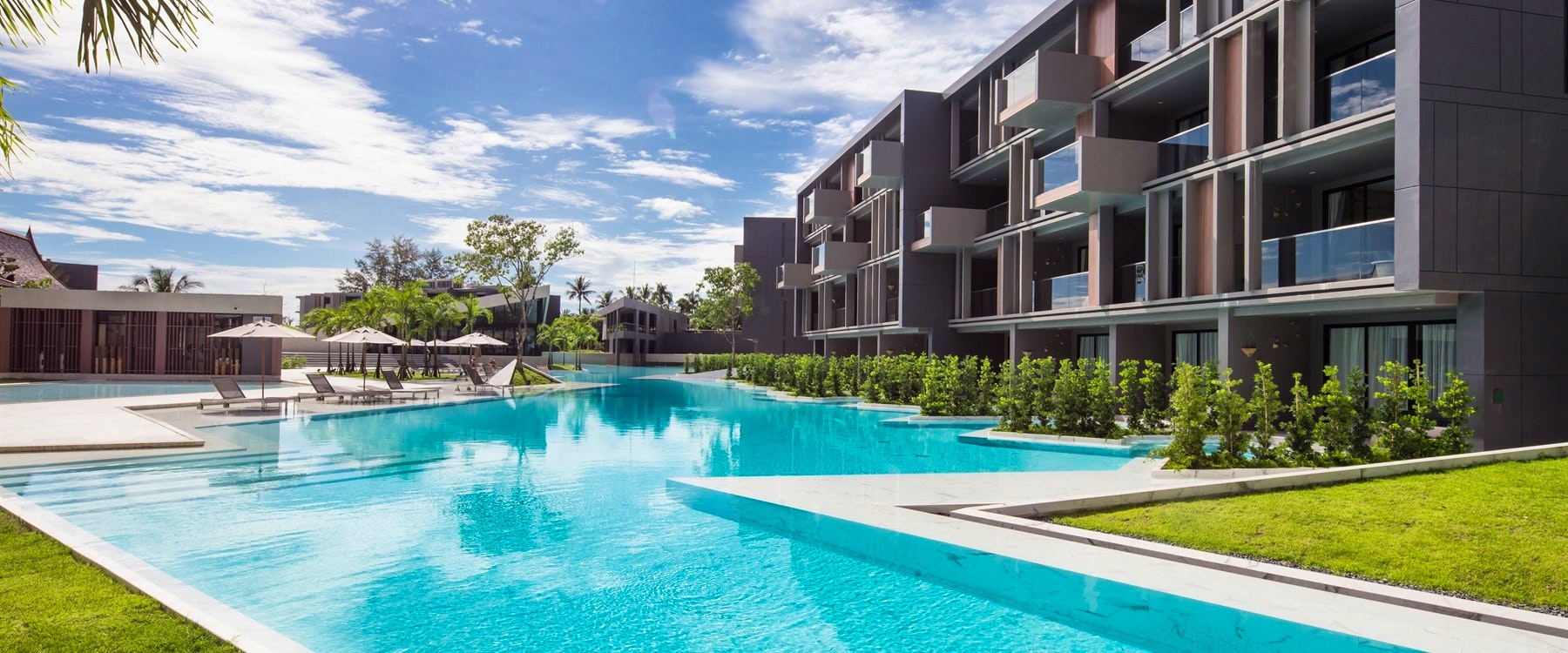 Exterior of  La Vela Khao Lak