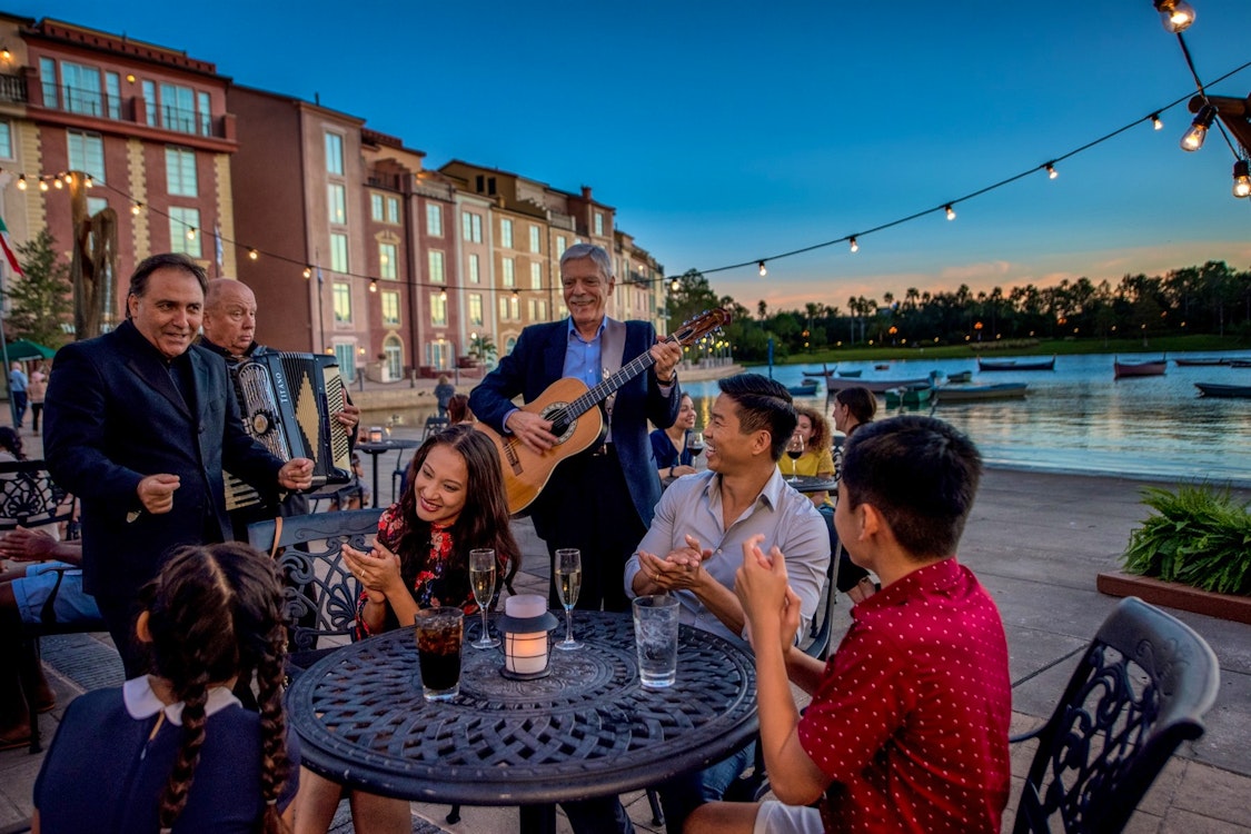 harbour entertainment at universals loews portofino bay resort