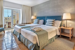 Inland Retreat Accommodation at Domes Lake Algarve, Portugal