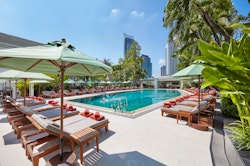 Pool at mandarin oriental bangkok