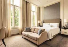 King Accessible Superior Room 