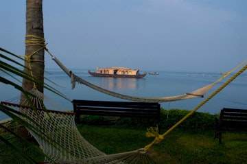 | Thekkady to Kumarakom