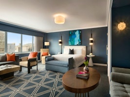 Signature and Large Signature Fairmont Gold Room