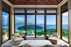 Four Bedroom Sea View Residence