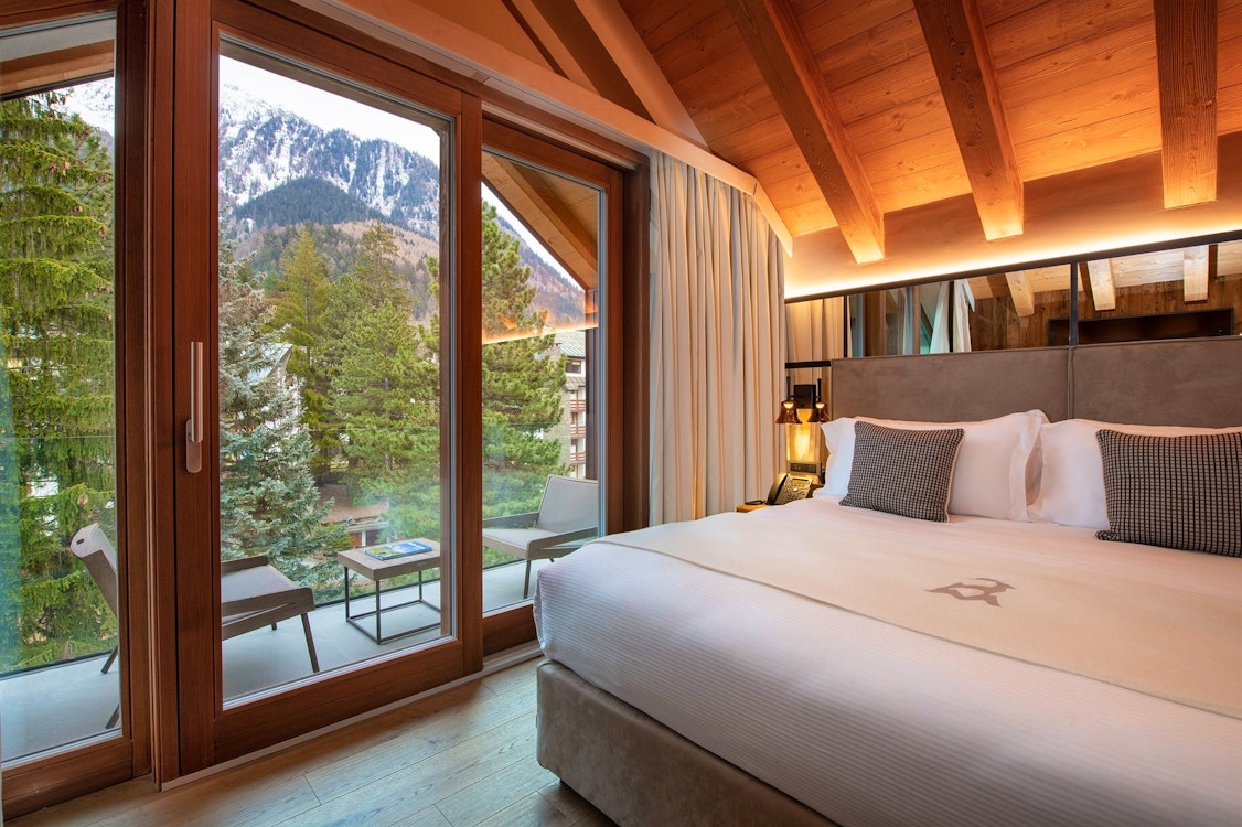Le Massif Rooftop Suite Bedroom