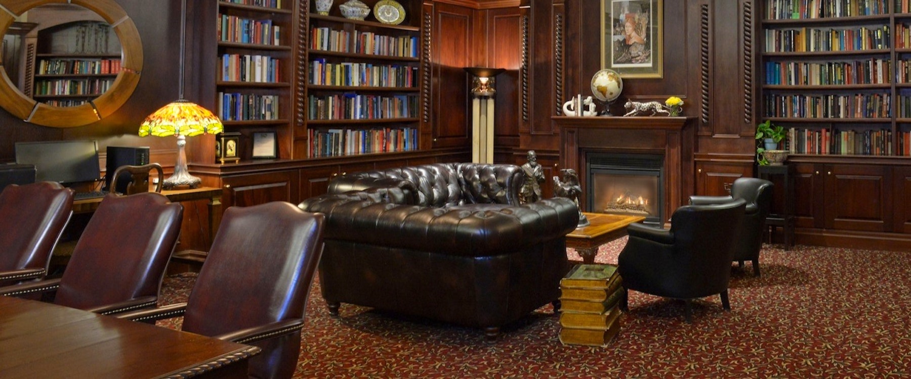 Library at Queen’s Landing by Vintage Hotels, Ontario 
