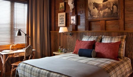 lodge rooms 13