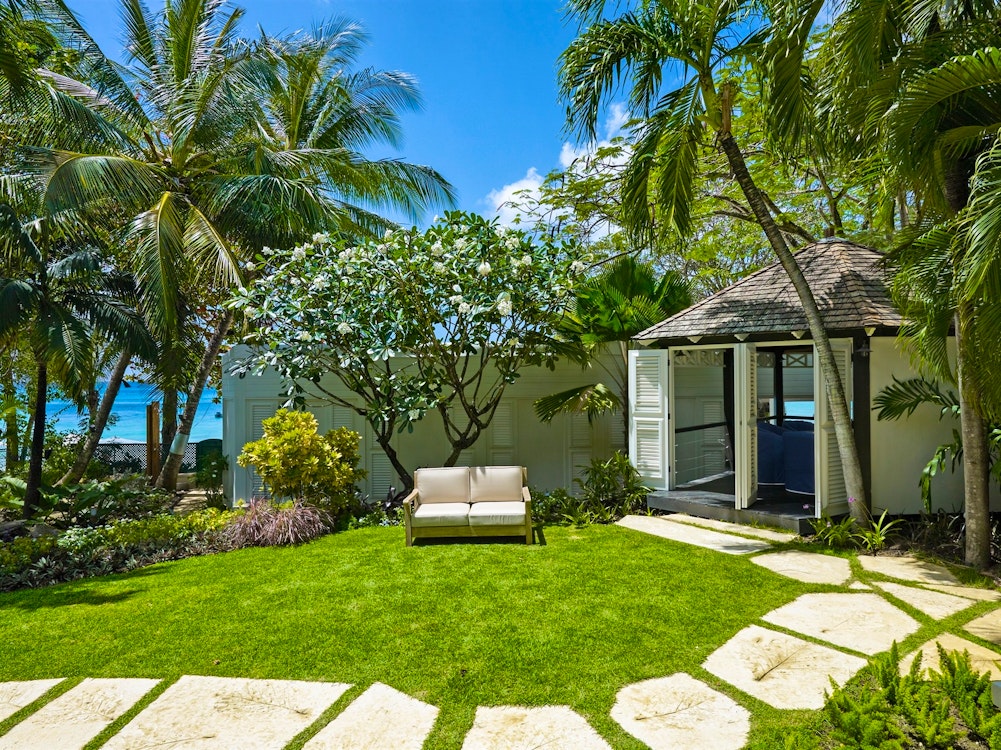 entrance to the lone star barbados 