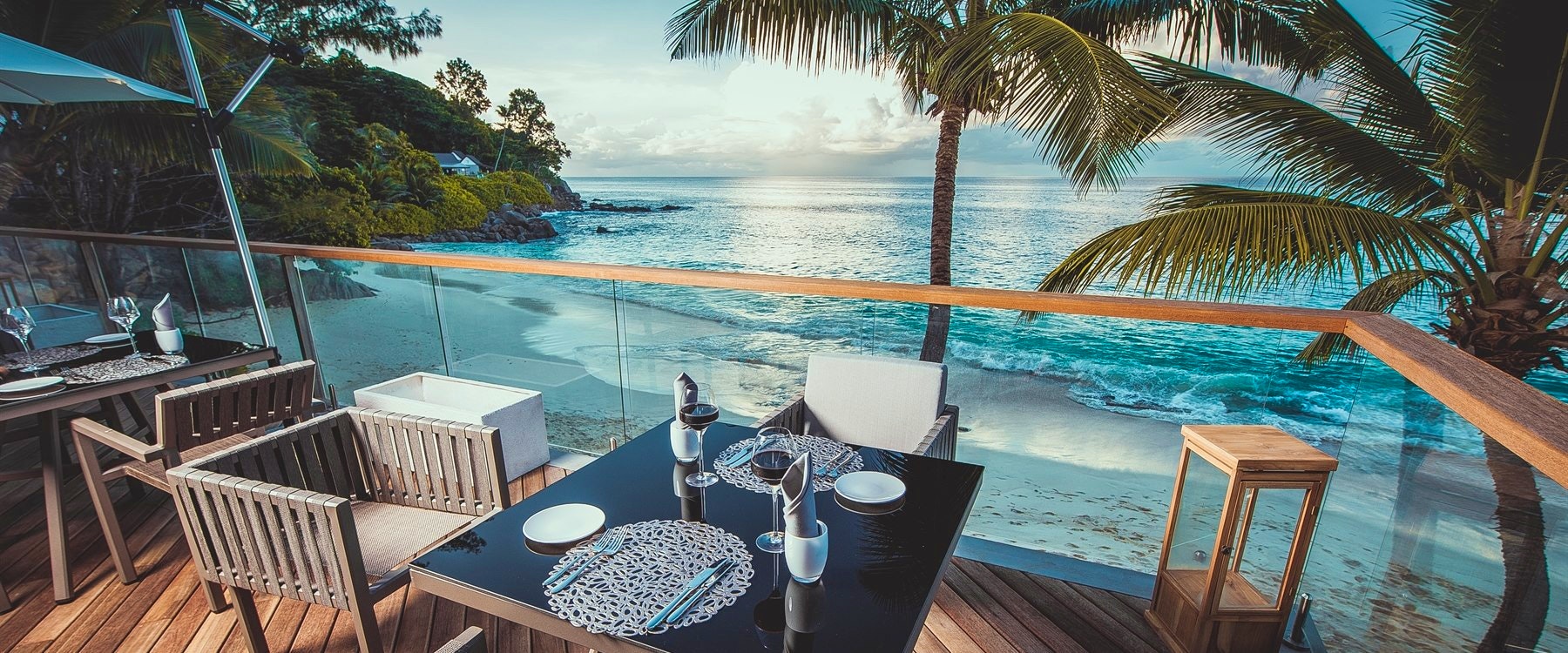 Lorizon dinner deck, Carana Beach Hotel