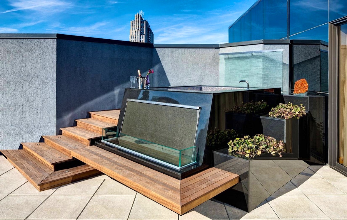 The Jewel Suite by Martin Katz – The Towers, New York