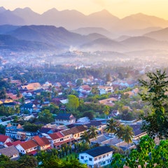 Arrive Luang Prabang