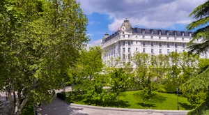 Spend a short summer break in this Belle Epoque palace located in the heart of Madrid<place>Mandarin Oriental Ritz, Madrid</place><fomo>70</fomo>