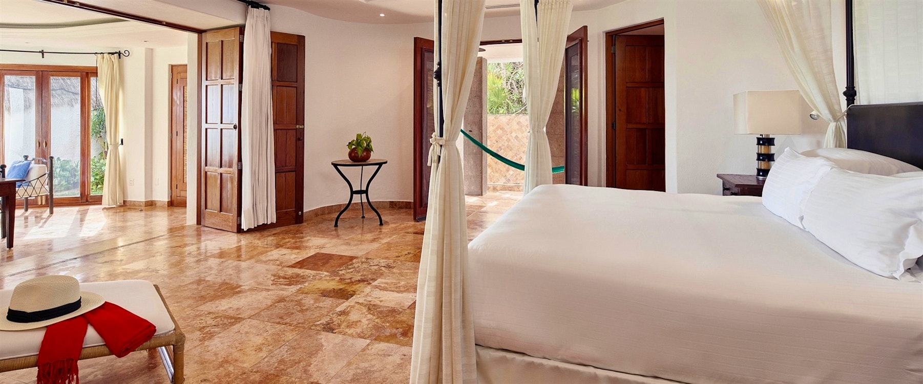 oceanfront one-bedroom suites