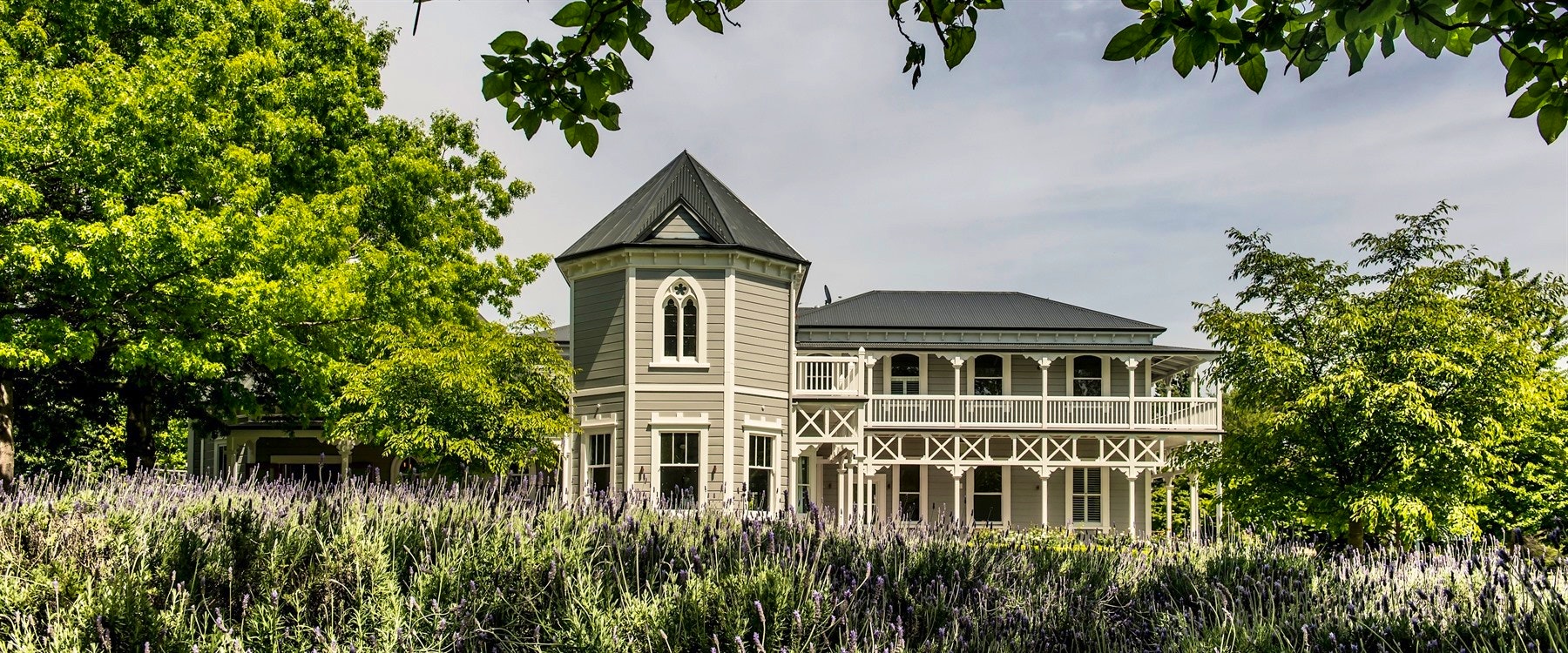 Exterior of Marlborough Lodge, New Zealand 