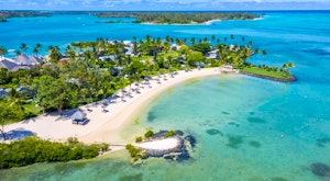 Enjoy an unforgettable Christmas in this tropical luxury resort in Mauritius<place>Four Seasons Resort Mauritius at Anahita</place><fomo>238</fomo>