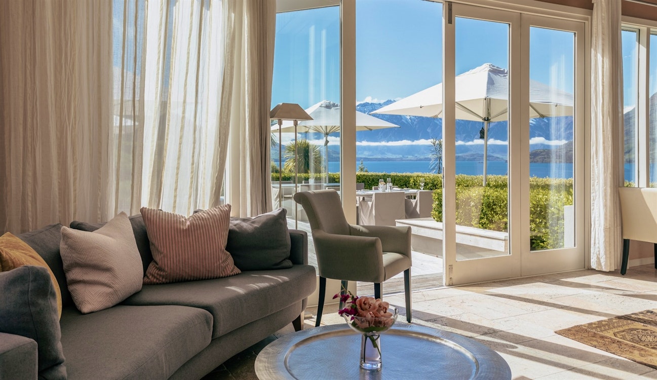 main lodge upper lounge at rosewood matakauri new zealand 