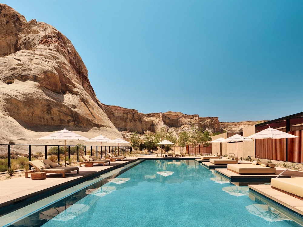 camp sarika main pool at amangiri canyon point 