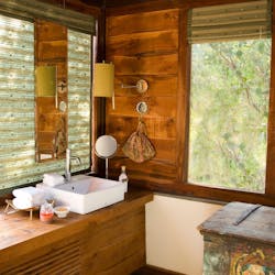 bathroom at baghvan