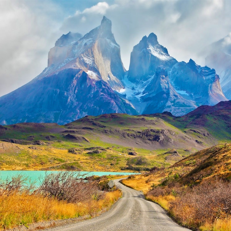 Santiago - Punta Arenas - Torres del Paine